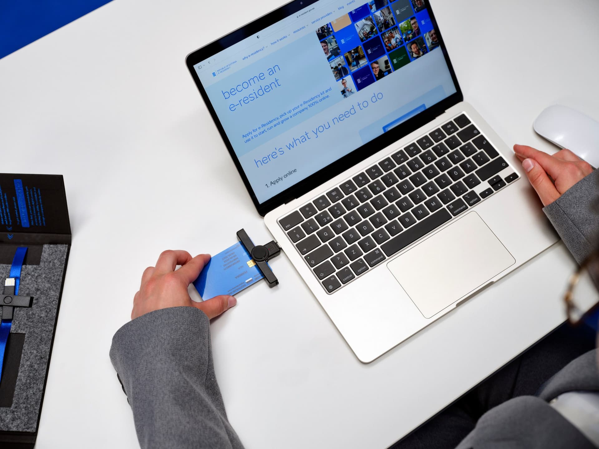An e-Residency card entered to a laptop
