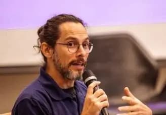 Portrait of Edilson O.