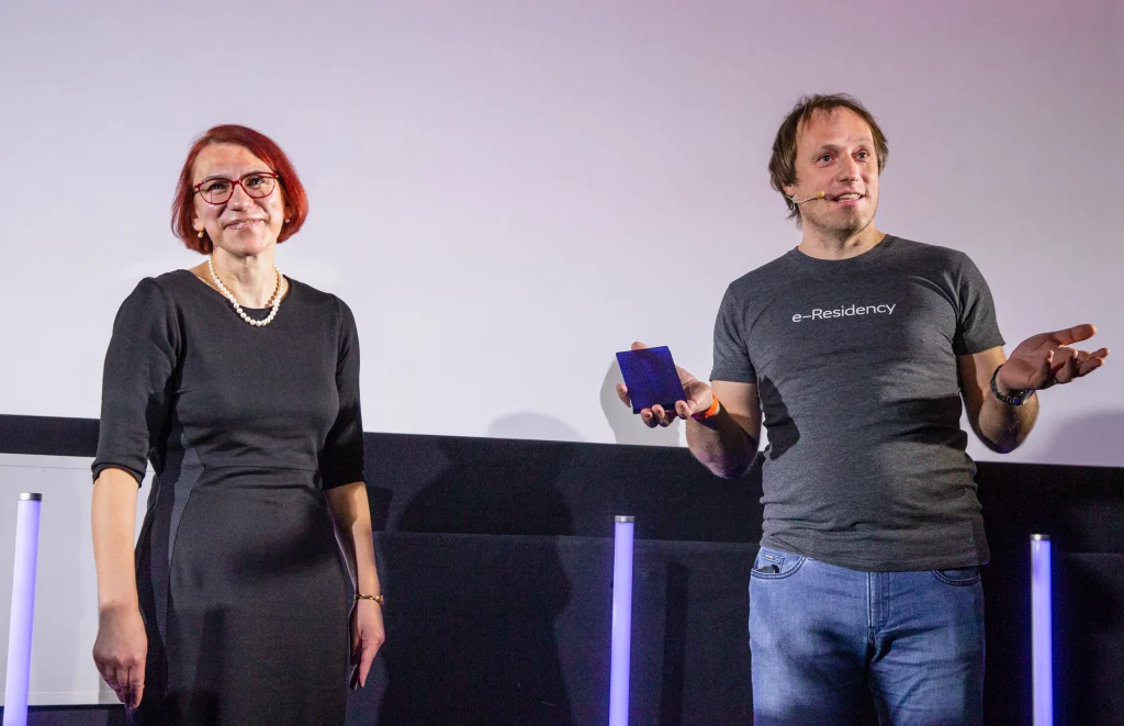 Ruth Annus and Taavi Kotka celebrating the 5th anniversary of e-Residency
