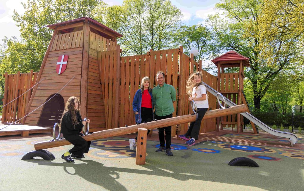 Michael Jankie's family accompanied him on a trip to Tallinn, Estonia after he became an e-resident in 2024.